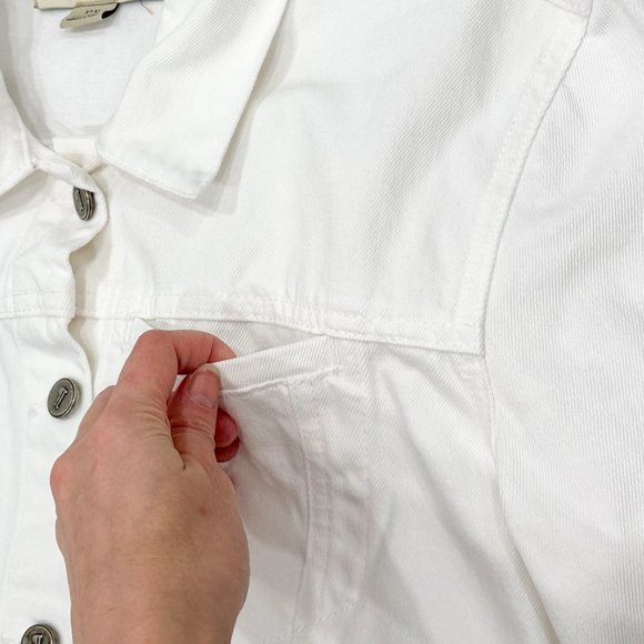 Anthropologie Pilcro Oversized Denim Jean Boyfriend Jacket in Off-White Size M - Picture 8 of 15